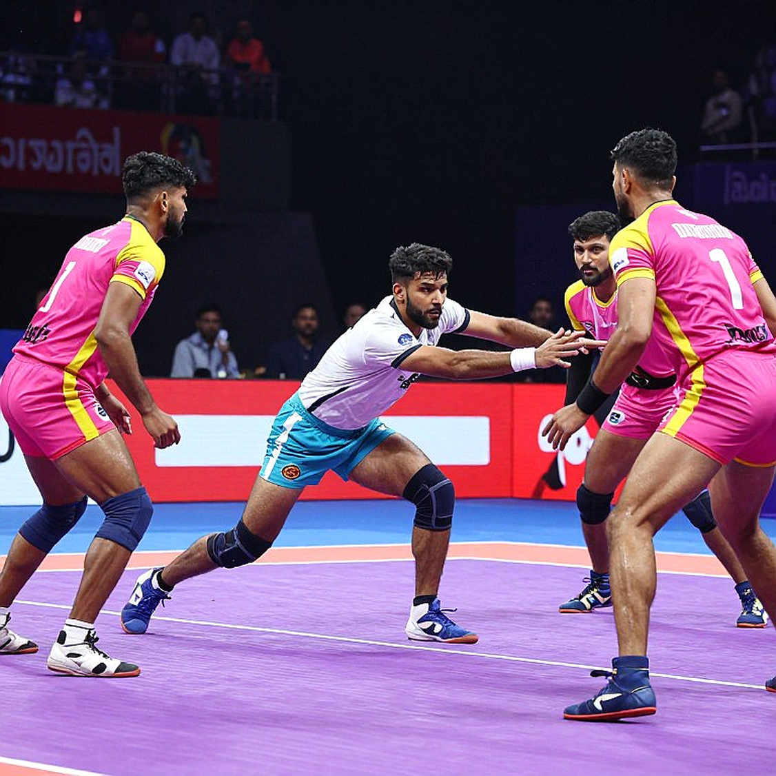 সেমিফাইনালের ব্যবধানটা মিরাজ: নেপাল-ধ্বংসের আড়ালে ভারত যা প্রমাণ করল না