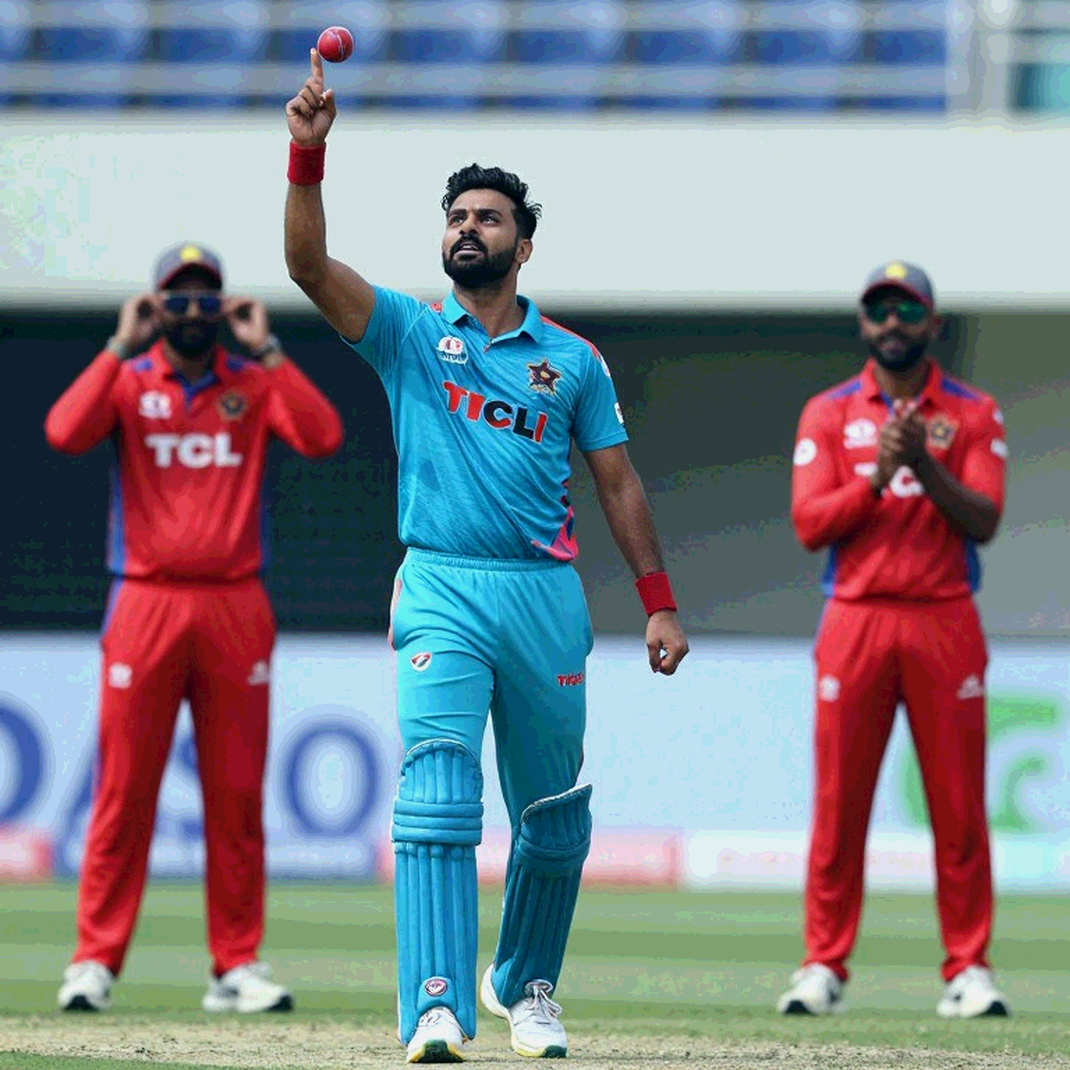 রণচিতে ২৫০ তাড়া: হোপের ১০২* আর রাদারফোর্ডের ৮৪ যেভাবে ভারতের বোলিং-লেজার ফাঁস করে দিল